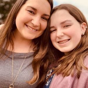 Meet your Posher, Whitney